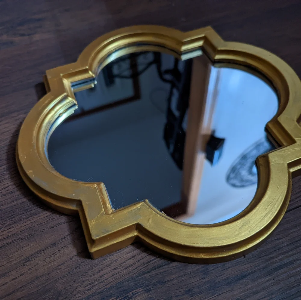 Cute Decorative Gold Mirror